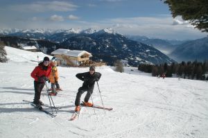 Skifahren direkt von und bis zur Hütte